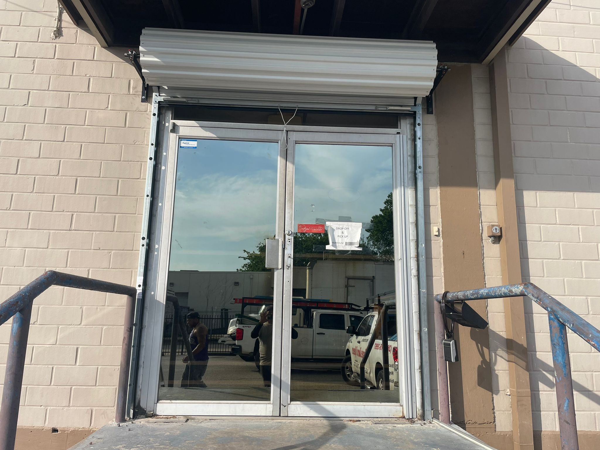 Commercial Garage Doors in West University Place, TX by Lemus Garage Door Services