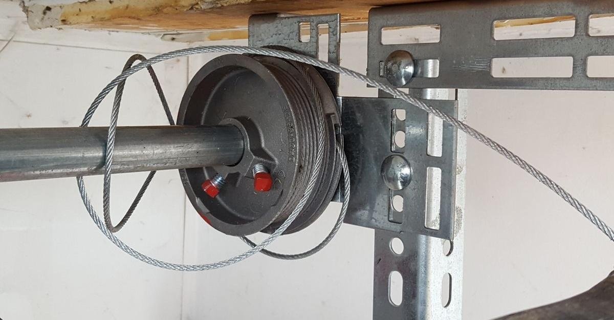 Emergency Garage Door Cable Repair West University TX - Same Day Service Pearland Area